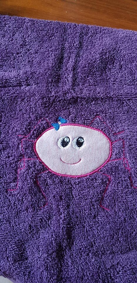 Stickdatei Spinnenfamilie Doodle Applikation