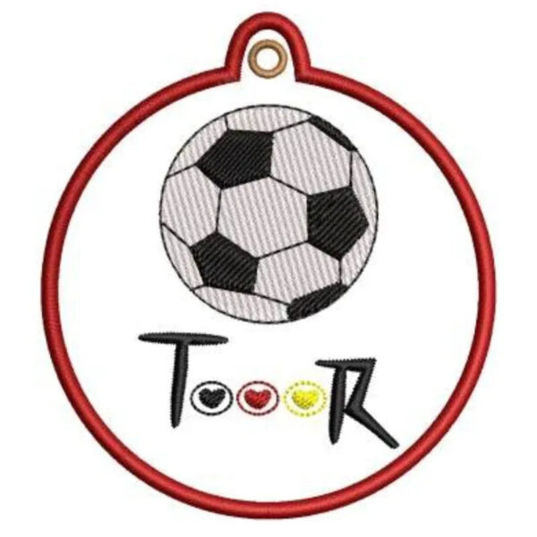 ITH Fußball Stickdatei – 3 Größen + Anhänger