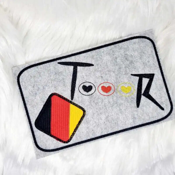 ITH Fußball Stickdatei – 3 Größen + Anhänger