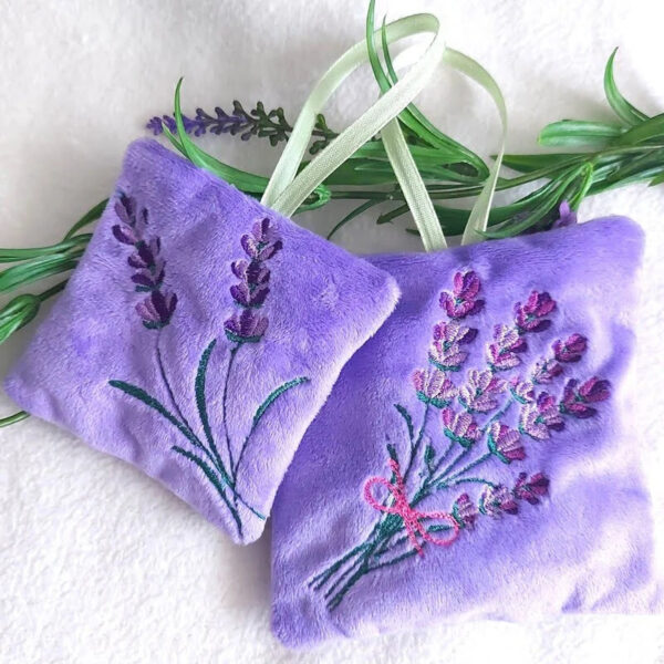 ITH Stickdatei Kleinkissen Blanko