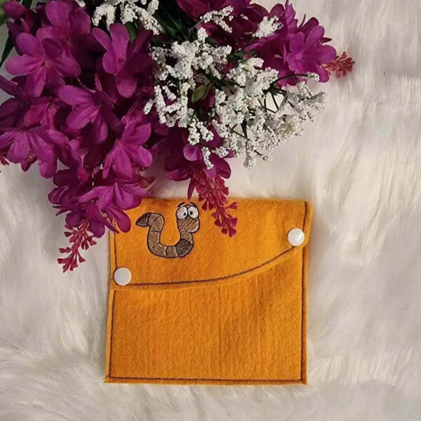 ITH Stickdatei Knopftasche Blanko