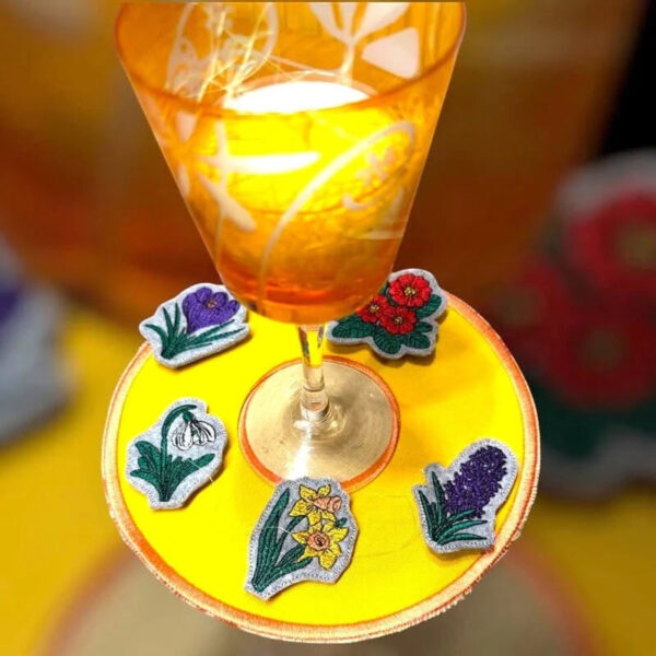 ITH Stickdatei Frühlingskranz 2026 🌸 Gesteck mit Blumen sticken