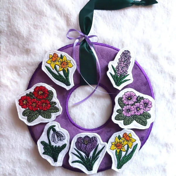 ITH Stickdatei Frühlingskranz 2026 🌸 Gesteck mit Blumen sticken