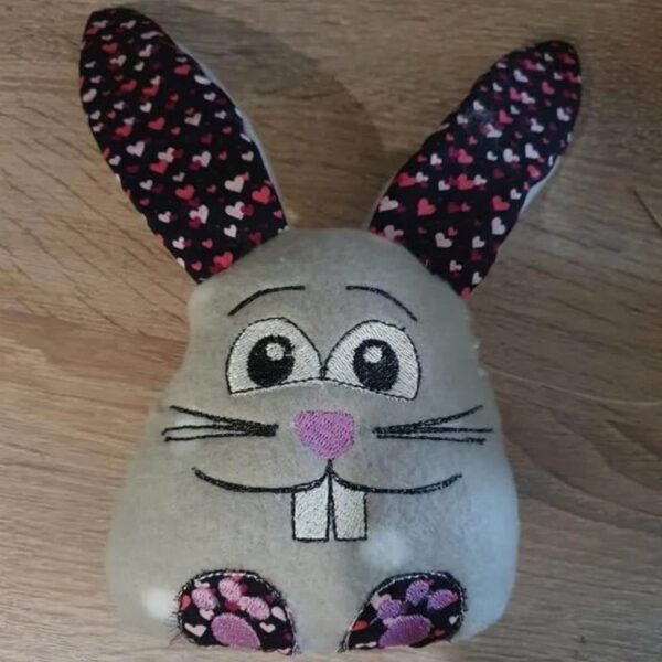 ITH Kuschelhase Mümmel Stickdatei – Kuscheltier | stiXXie