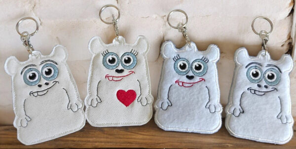 ITH Stickdatei Monsterstixx Anhänger