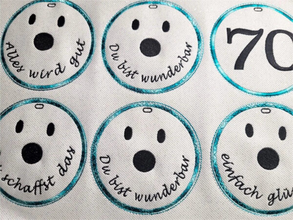 ITH Stickdatei Plaketten und Stabfiguren rund Blanko