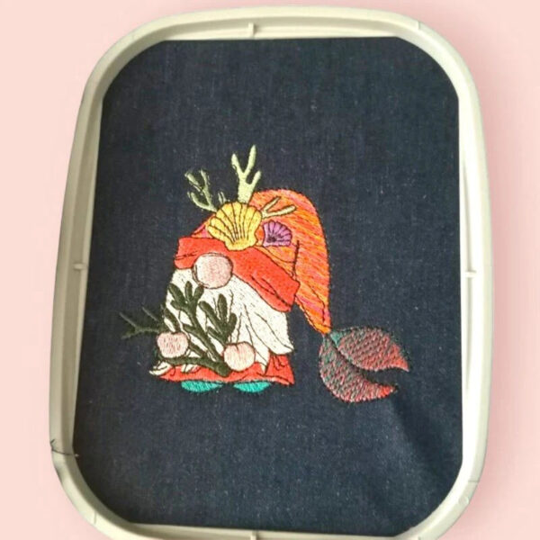 ITH Stickdatei Stabfigur und Vollstick Wichtel unter dem Meer