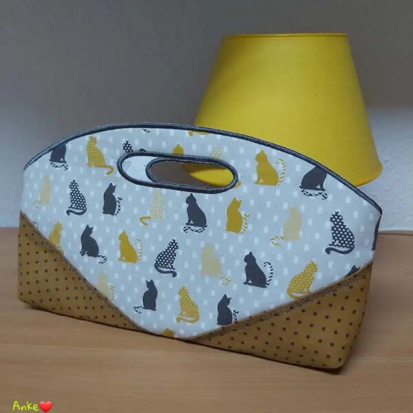 ITH Stickdatei Tasche mit Unterteilungen