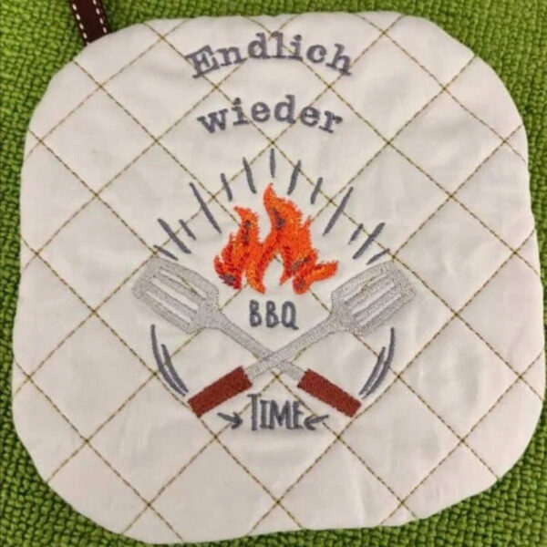 ITH Topflappen Stickdatei Blanko – Topfi komplett im Rahmen sticken | stiXXie