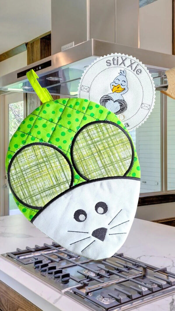 ITH Stickdatei Topflappen Maus – Süßer Maus-Topflappen