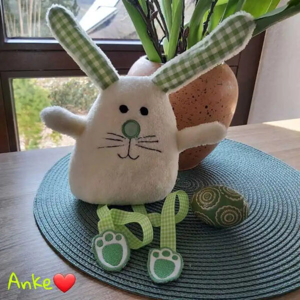 ITH Stickdatei verrückter Hase