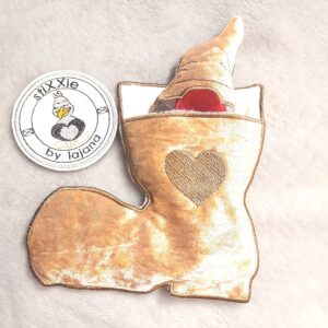 ITH Stickdatei Wichtel im Stiefel