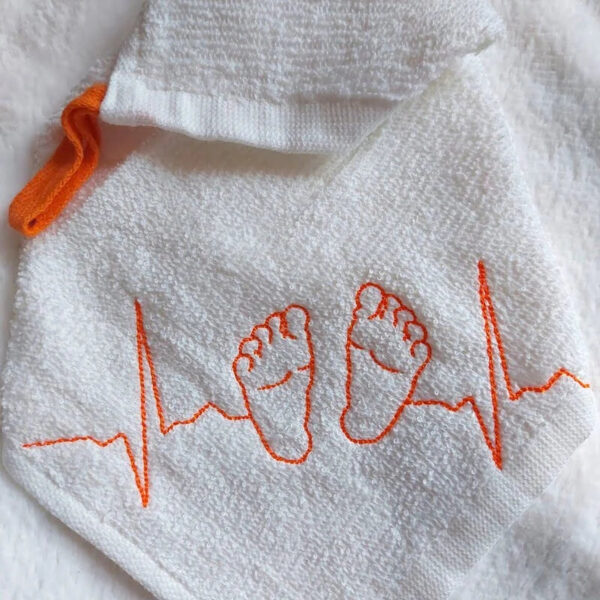 Stickdatei EKG Linien Baby