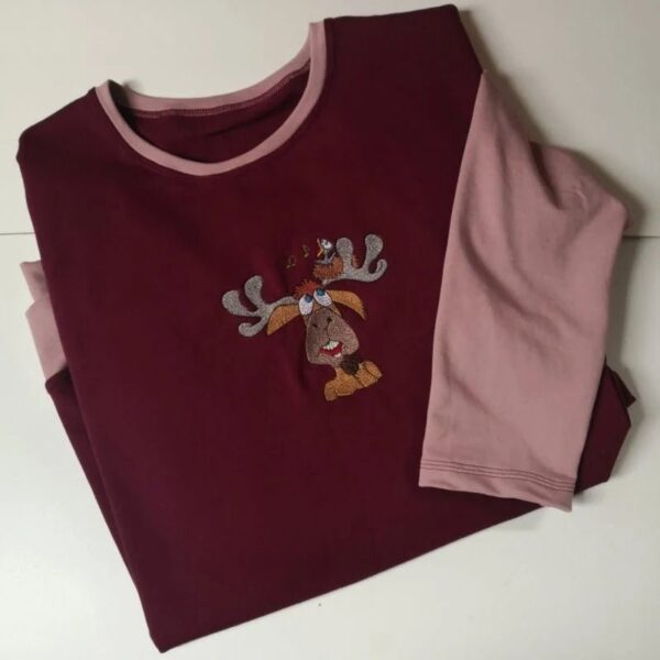 Stickdatei Elch mit Vogelnest und Noten