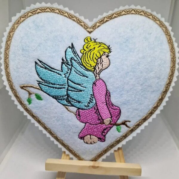 Stickdatei Engel mit Spruch