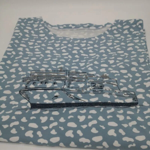 Stickdatei Fähre – Maritimes Scribble-Design