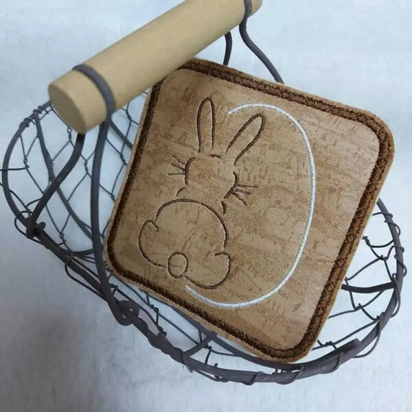 Hase im Ei Stickdatei 10x10cm – Süßes Ostermotiv