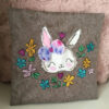 Stickdatei Hase mit Blumen Applikation