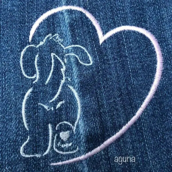 Stickdatei Hund mit Herz