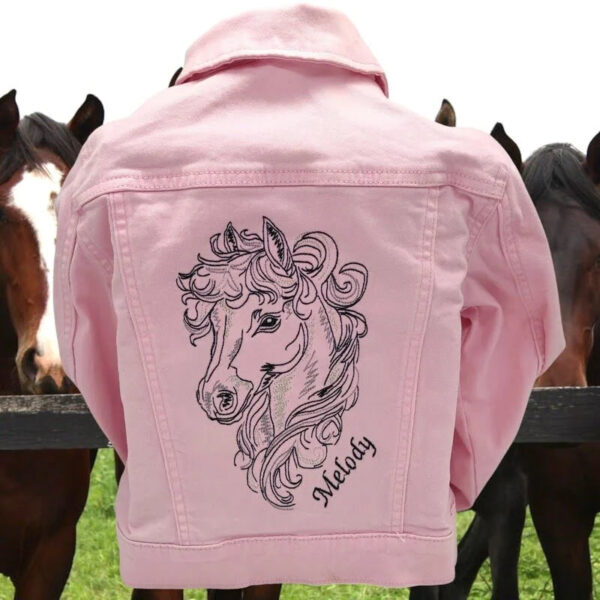 Pferdekopf Stickdatei Fantasie – Edles Pferd-Motiv