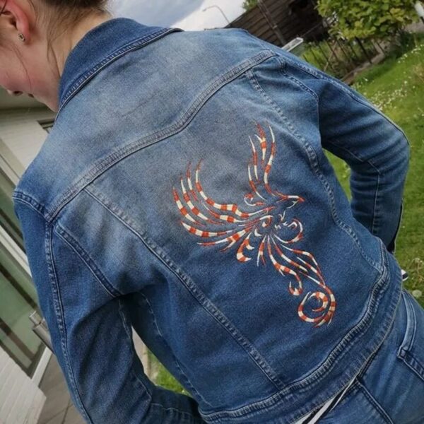 Phoenix Stickdatei Cyrill Tribal – Feuervogel für Jeansjacken & Textilien