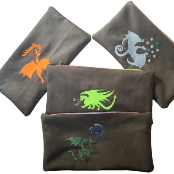 Stickdatei Schattendrachen Jahreszeiten