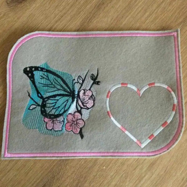 Stickdatei Schmetterling Blume