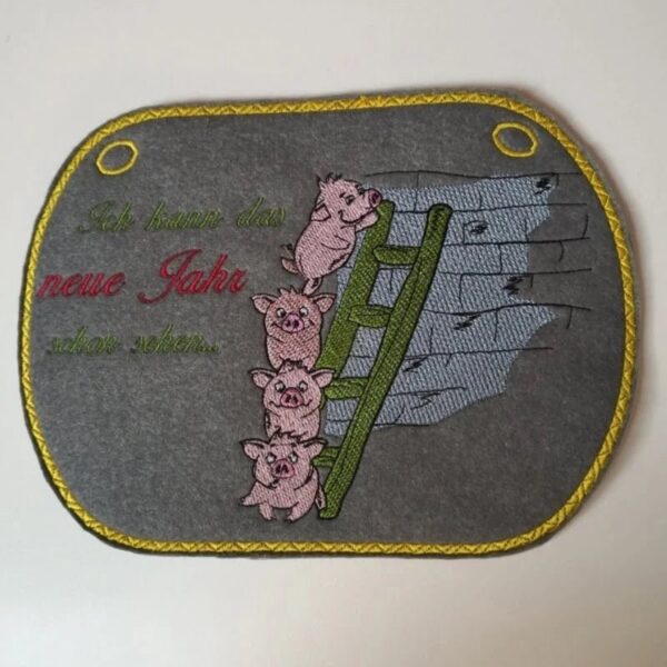 Stickdatei Schwein mit Sprüchen
