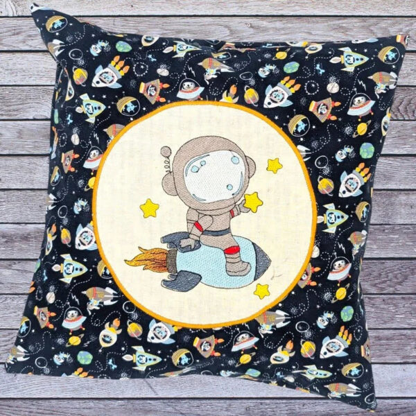 Stickdatei und Applikation Astronaut