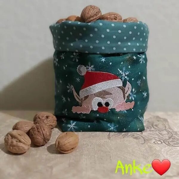 Stickdatei Weihnachten Weihnachtself