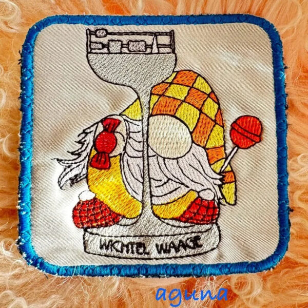 Stickdatei Wichtel Sternzeichen Waage