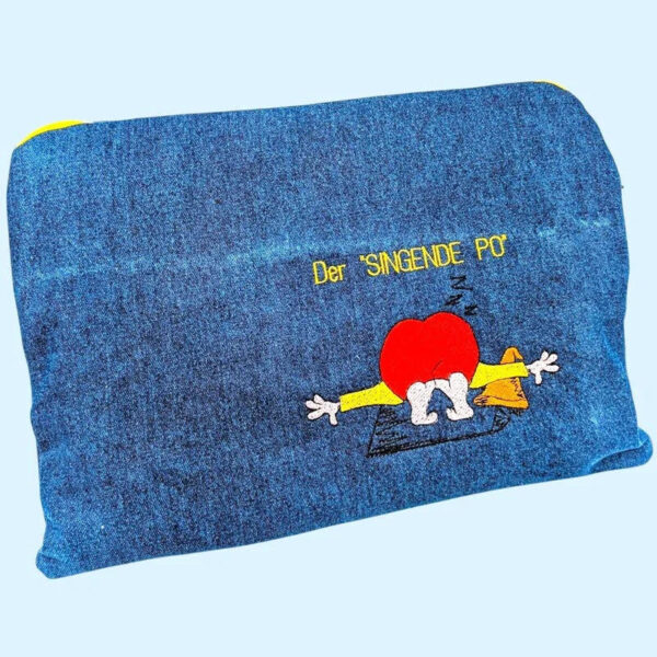 Wichtel Yoga Stickdatei frech – ITH Anhänger