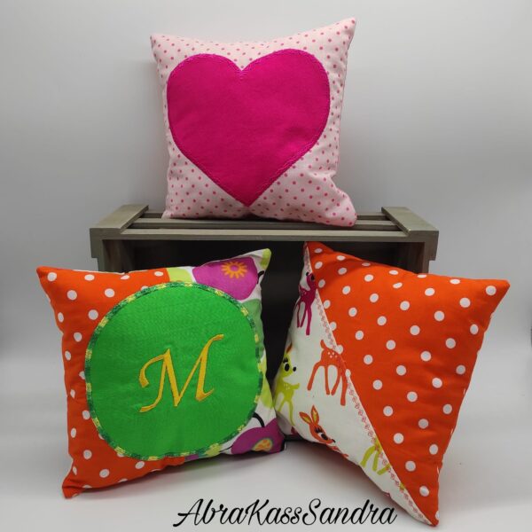 ITH Stickdatei Kissen quadratisch mit Unterteilungen und Applikation