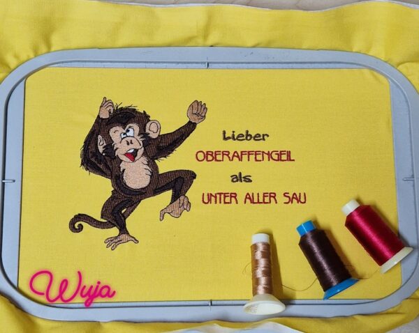 Stickdatei Affe mit Spruch