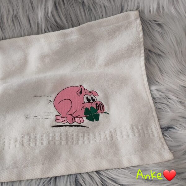 Stickdatei Schwein Glücksschwein