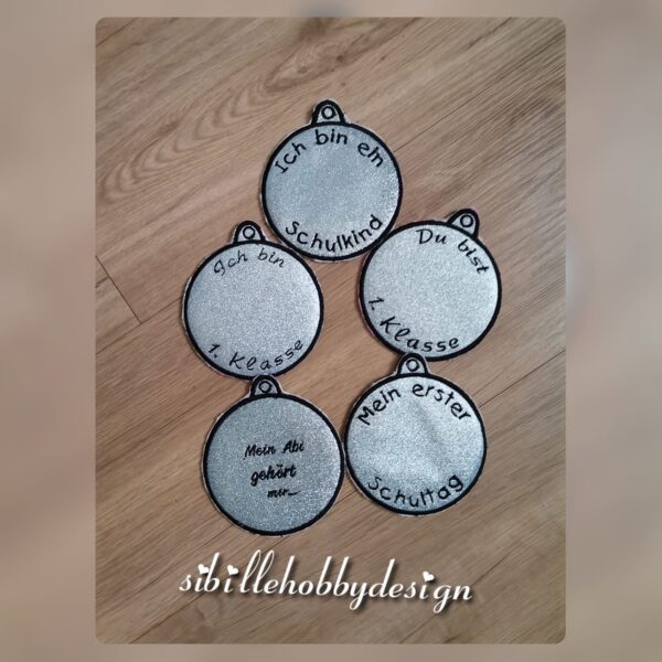 ITH Stickdatei Plaketten Schulanfang