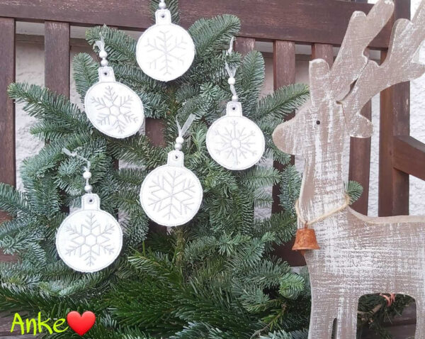 ITH Stickdatei Schneeflocken 5-er