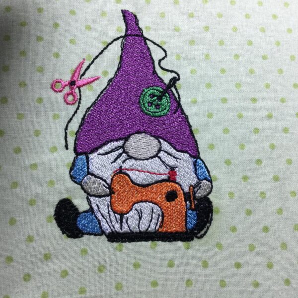 ITH Stickdatei Stabfigur, Anhänger und Vollstick Nähwichtel