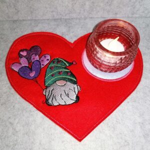 ITH Stickdatei Tassenlounge Herzform Blanko