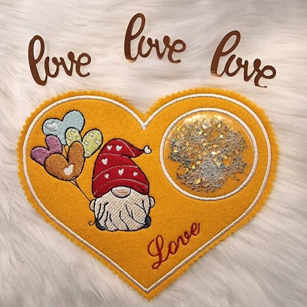 ITH Stickdatei Tassenlounge Herzform Blanko