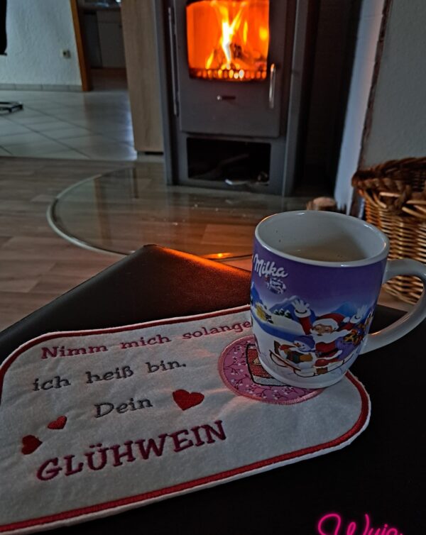 ITH Stickdatei Tassenlounges (Mugrugs) Glühwein