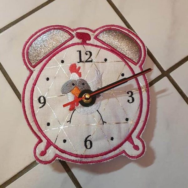 ITH Stickdatei Uhr Wecker ⏰