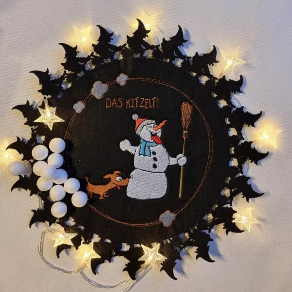 Stickdatei Schneemann mit Hund