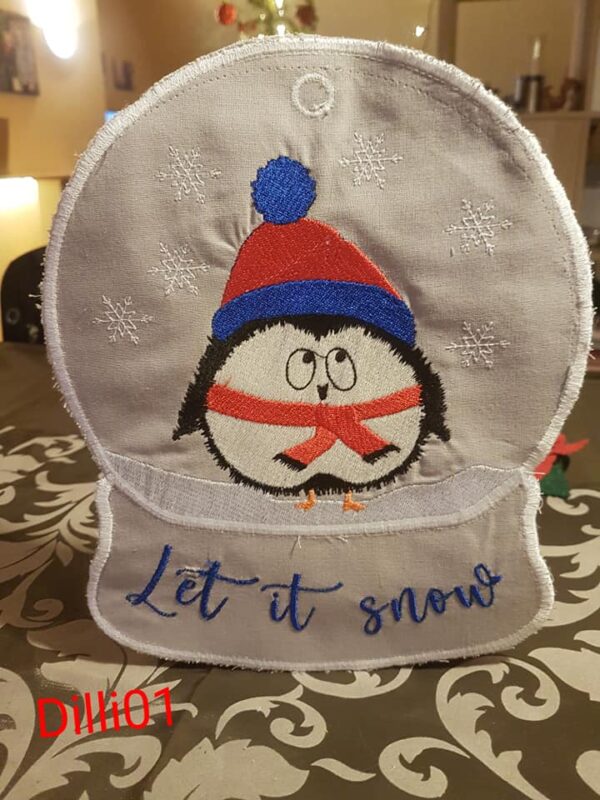 137601305_3618770384876270_7618594100820168136_n.jpg ITH Stickdatei Schneekugel von stiXXie by lajana