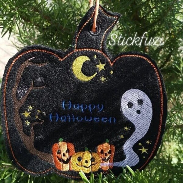 stickdatei-halloween-kurbis-katze-fledermaus-von-stixxie-by-lajana-357043.jpg Stickdatei Halloween Kürbis, Katze, Fledermaus von stiXXie by lajana